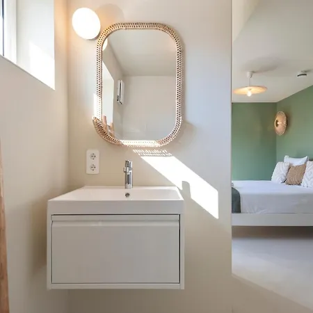 Apartment Smile Studio's *